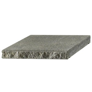 Plaque de recouvrement grise pour mur en pierre éclatée, 60x35x8 cm, surface grenaillée et bords bruts.
