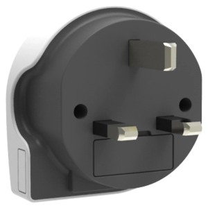 Adaptateur universel UK noir et blanc, 13 A / 250 V, pour différents types de prises.