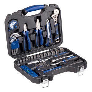 Boîte à outils LUX Werkzeugkoffer Classic WZK-69 ouverte, remplie d'outils tels que pinces, clés et embouts.
