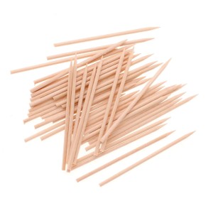 50 Glorex Holzspieße aus heller Birke, 25 cm lang, spitz zulaufend, für Bastelarbeiten und Künstlerzubehör.