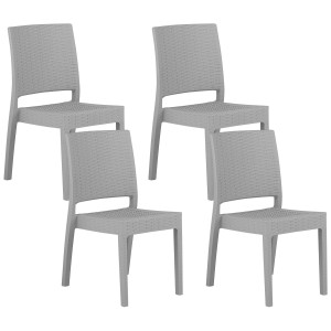 Set di sedie da giardino Beliani Fossano, 4 sedie in plastica grigio chiaro effetto rattan.