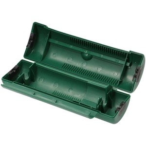 Stecker-Safe Safety Box S verde aperta in plastica, IP44, lunghezza 20 cm, per distribuzione elettrica esterna.