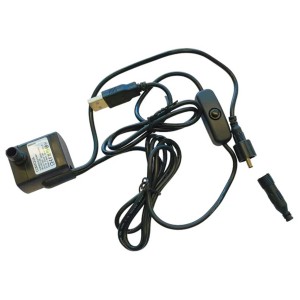 Pompa Climaqua Mini Pro USB per fontane da interno, con connettore USB e interruttore.