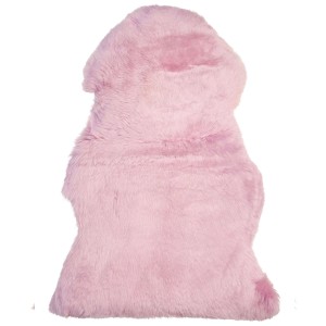 Rosa Schaffell-Teppich Uluru Langhaar (100-110 cm) für gemütliche Atmosphäre.
