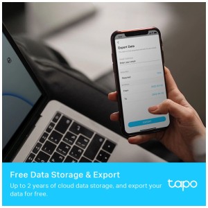 Thermo-hygromètre Tapo T315 : Exportation des données sur smartphone à côté d'un ordinateur portable.