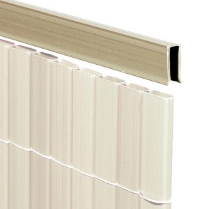 Profilo a U in plastica color larice-grigio per schermi privacy, da agganciare come finitura.