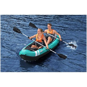 Kit kayak Bestway Hydro-Force Ventura X2 avec 2 personnes sur l'eau.
