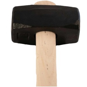 Masse Crafttools, 90 cm, 5 kg, avec tête en acier noir et manche en bois clair.
