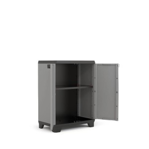 Meuble bas Keter Stilo, armoire en plastique grise avec porte ouverte et deux étagères.