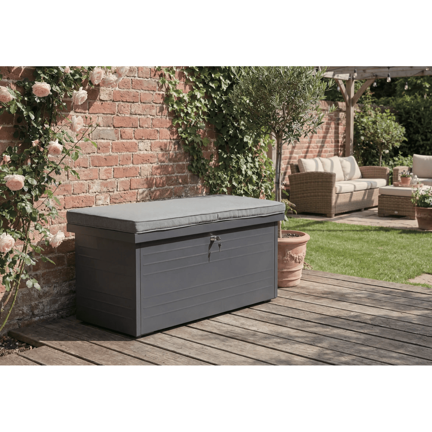 Aufbewahrungsbox aus Stahl mit Sitzkissen 101 x 46 x 45 cm kaufen bei OBI