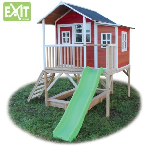 Casetta in legno rossa EXIT Loft 550 con scivolo, sabbiera e scale. Ideale per torri gioco e set da gioco.