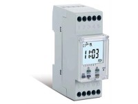 DIN-Schaltuhr Perry mit Gangreserve digital