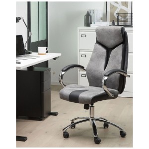 Sedia da ufficio grigia Beliani Formula in similpelle con struttura cromata e braccioli.