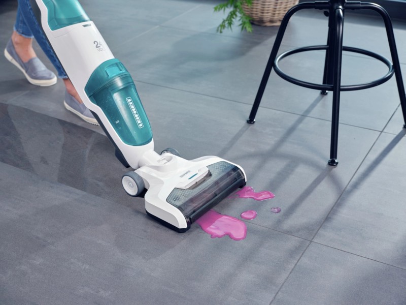 Leifheit Lavapavimenti aspirante a batteria Regulus Aqua PowerVac