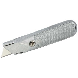 Cutter Standard Wolfcraft, corpo in metallo argentato con lama fissa.