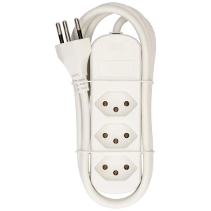 Multiprise blanche Basic Line avec 3 prises de type 13 et câble.