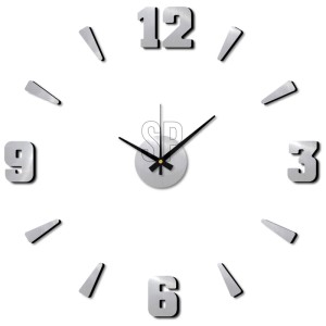 Orologio da parete adesivo fai-da-te argento con numeri. Orologio decorativo moderno per spazi abitativi.
