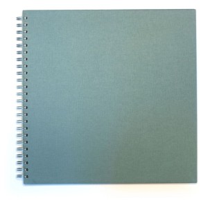 Album à spirale Creative carré avec couverture en lin vert marin et reliure spirale argentée, 32x32 cm.