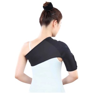 Fascia riscaldante nera Stylies per la spalla destra, per alleviare la tensione.