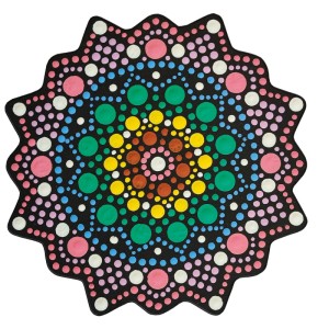 Stencil Aladine Dot Art con motivo a punti colorati su pannello MDF, 10x10 cm.