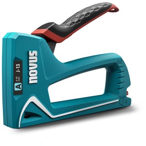 Novus Handtacker J-13, agrafeuse à fil fin turquoise avec poignée ergonomique.