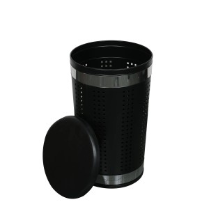 Cesto portabiancheria MSV nero in acciaio inox con coperchio imbottito, capacità 46 litri.