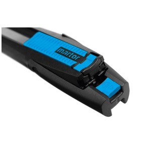Martor Secunorm 380, coltello di sicurezza con rientro automatico della lama e impugnatura soft-grip blu.