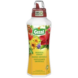 Flacone di fertilizzante universale Gesal 1 l per ortaggi e piante ornamentali.