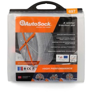 AutoSock aide d'urgence hivernale groupe 697 dans un sac de transport transparent.