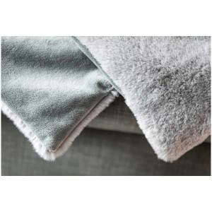 Coperta grigia Coste (130x180 cm) con superficie morbida, accessorio per la casa.