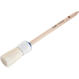 Pennello tondo LUX per vernici misura 10 FSC® con manico in legno chiaro e setole bianche.