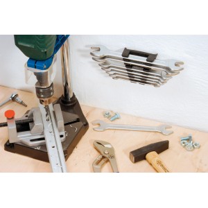 Jeu de 8 clés plates LUX (6-22 mm) avec support.