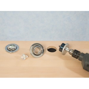Jeu de scies cloches LUX, 9 pièces, utilisé avec une perceuse pour créer un trou.