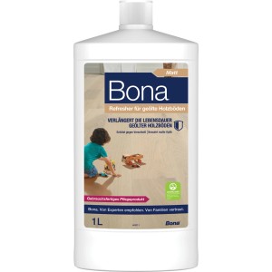 Bona Refresher 1L per pavimenti in legno oliato. Finitura opaca, protegge dall'usura. Bambino gioca sul pavimento.