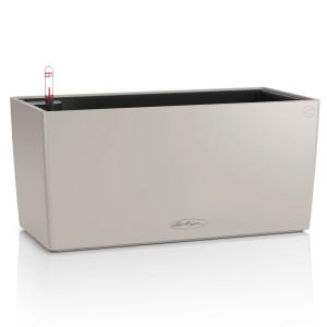 Lechuza Balconera Color 40 in marrone sabbia: fioriera da balcone con sistema di irrigazione per balconi e terrazzi.