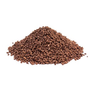Tas de billes d'argile expansée marron (4-8 mm) pour hydroponie.