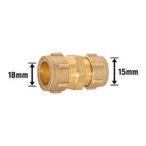 Raccordo a compressione in ottone, 15 mm x 18 mm, per collegare tubi in rame.