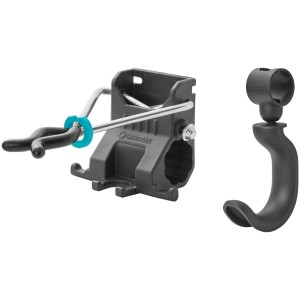 Set di supporti Gardena per porta attrezzi Plus, 2 pezzi, per ampliare le opzioni di stoccaggio.