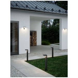 Nordlux Oakland luminaire LED étanche, blanc, 63,2 cm, en extérieur sur mur de maison et comme balise de chemin.