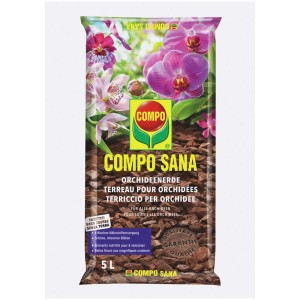 Sacco di terriccio per orchidee Compo Sana 5 l con fiori di orchidea sullo sfondo.