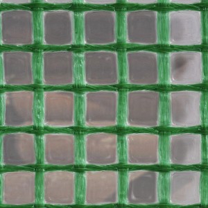 Dettaglio della pellicola a rete verde Windhager Strong, robusta e versatile.