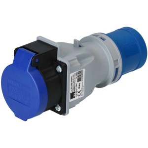 Adaptateur CEE MaxCamp avec fiche bleue et prise grise, protection IP44/IP55.
