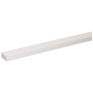 Goulotte de câblage blanche, 40x16 mm, longueur 2 m, avec couvercle et cloison.