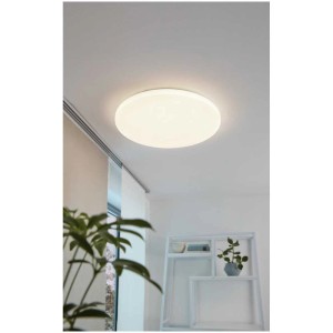 Plafonnier LED Eglo Pogliola blanc et rond, 18W, monté au plafond d'une pièce.