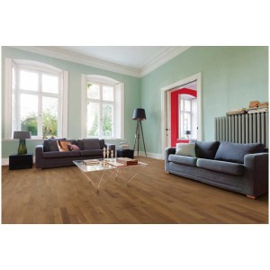 Wohnraum mit Living by Haro Parkett Schiffsboden Eiche Mocca, Naturöl-Finish.