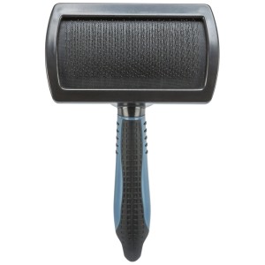Brosse douce en plastique Trixie, 12x20 cm, pour le soin du pelage des chiens.