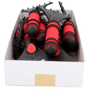 Grattoir à glace Nigrin avec poignée souple, noir et rouge, lame de 11,5 cm, en carton.