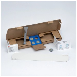 MagSpike Support Gel Douche L Blanc, set avec accessoires de montage et instructions dans la boîte.
