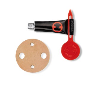 Kit de fixation BK27 : Plaque de montage, colle et adaptateur pour une installation facile sans perçage.