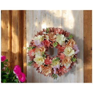 Ghirlanda decorativa rosa, Ø 35 cm, con fiori rosa, bianchi e gialli come decorazione da tavolo o da parete.